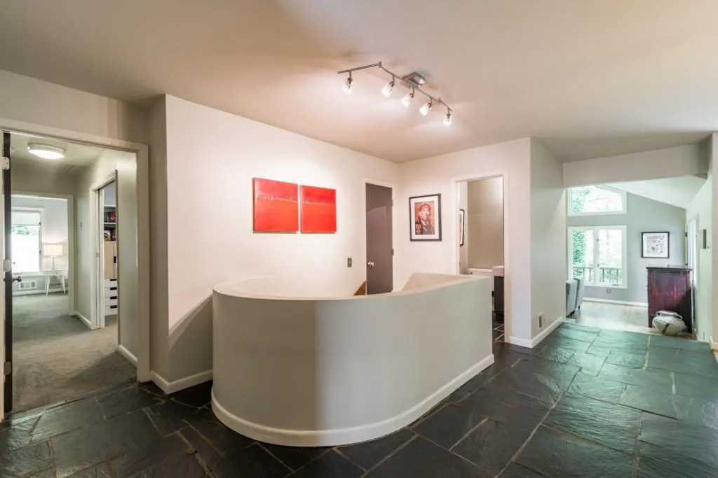 110 River North Drive, Sandy Springs, Georgia 30328, 4 Bedrooms Bedrooms, ,4 BathroomsBathrooms,Residential,Sold,110 River North Drive,5840780