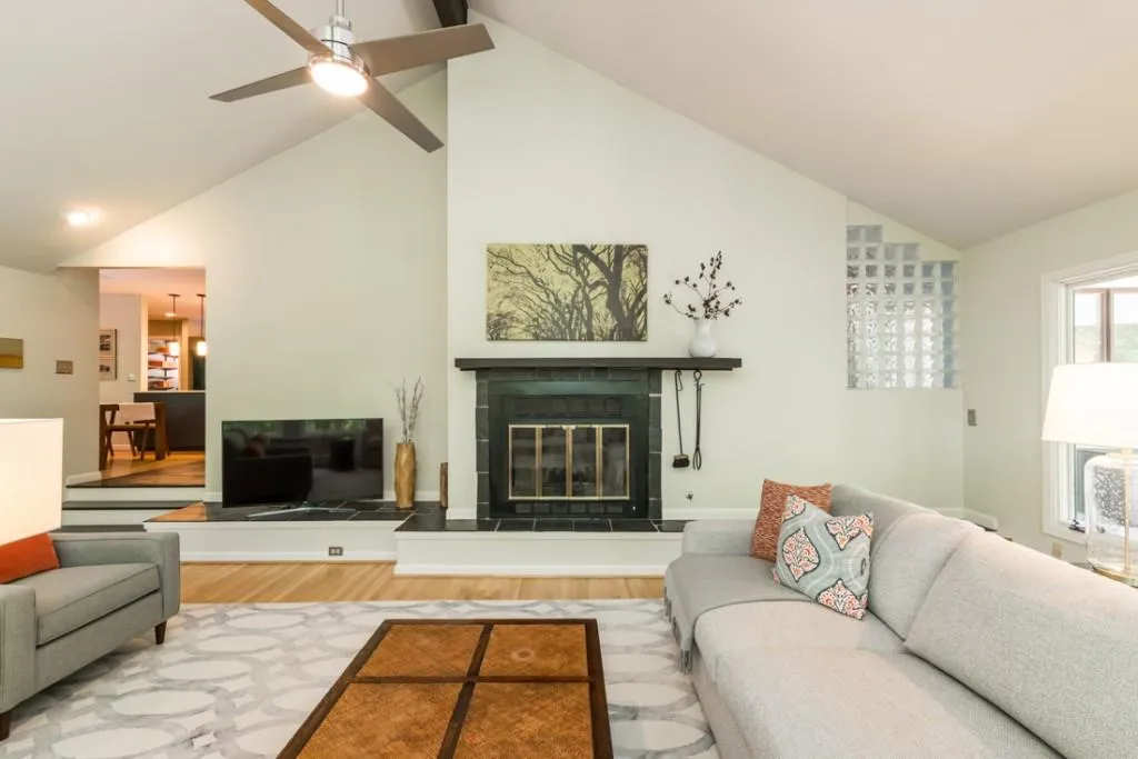 110 River North Drive, Sandy Springs, Georgia 30328, 4 Bedrooms Bedrooms, ,4 BathroomsBathrooms,Residential,Sold,110 River North Drive,5840780