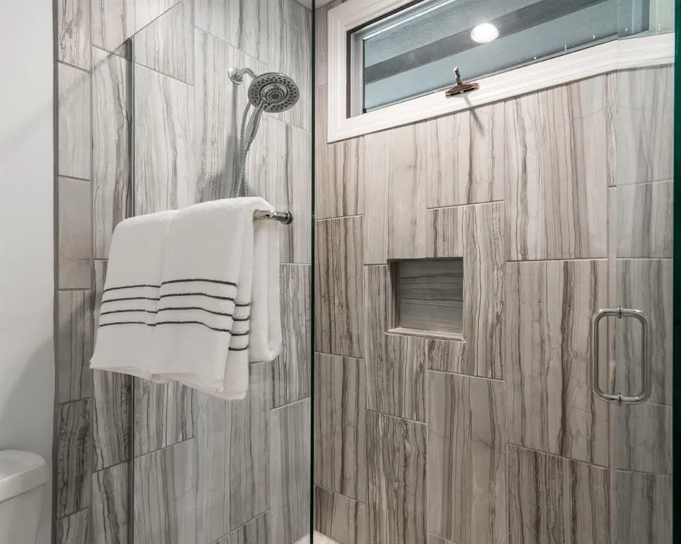 110 River North Drive, Sandy Springs, Georgia 30328, 4 Bedrooms Bedrooms, ,4 BathroomsBathrooms,Residential,Sold,110 River North Drive,5840780