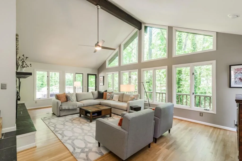 110 River North Drive, Sandy Springs, Georgia 30328, 4 Bedrooms Bedrooms, ,4 BathroomsBathrooms,Residential,Sold,110 River North Drive,5840780