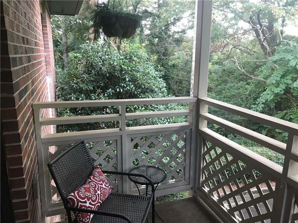 475 Mount Vernon Highway Ne Unit A208, Atlanta, Georgia 30328, 2 Bedrooms Bedrooms, ,2 BathroomsBathrooms,Residential,Sold,475 Mount Vernon Highway Ne Unit A208,5978586