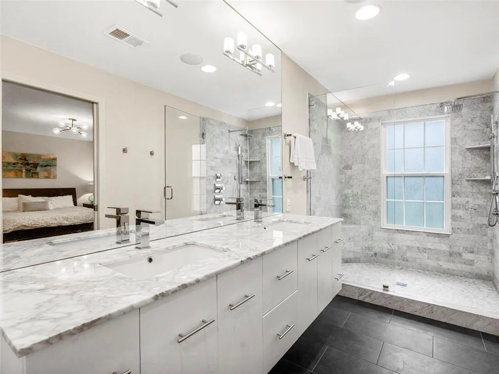 504 Dunwoody Chace, Sandy Springs, Georgia 30328, 3 Bedrooms Bedrooms, ,2 BathroomsBathrooms,Residential,Sold,504 Dunwoody Chace,6860163