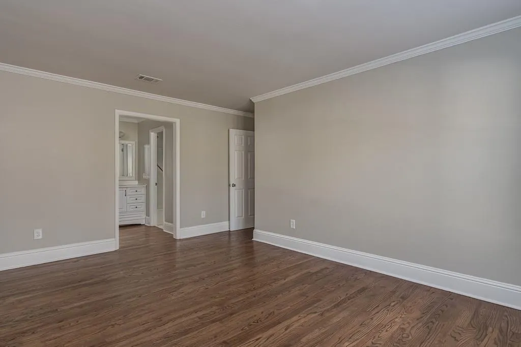 408 Bainbridge Drive, Sandy Springs, Georgia 30327, 2 Bedrooms Bedrooms, ,2 BathroomsBathrooms,Residential,Sold,408 Bainbridge Drive,6692995