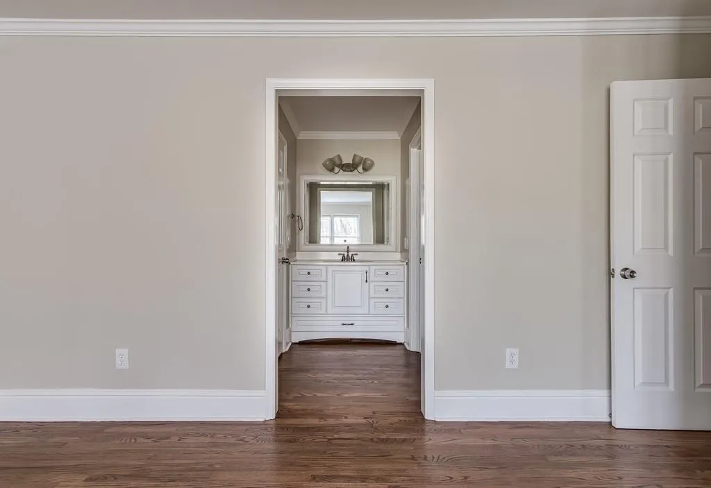 408 Bainbridge Drive, Sandy Springs, Georgia 30327, 2 Bedrooms Bedrooms, ,2 BathroomsBathrooms,Residential,Sold,408 Bainbridge Drive,6692995