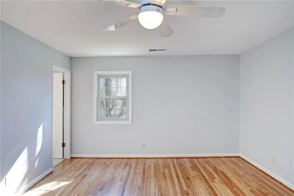 7095 Faunsworth Drive, Atlanta, Georgia 30328, 5 Bedrooms Bedrooms, ,3 BathroomsBathrooms,Residential,Sold,7095 Faunsworth Drive,6116981