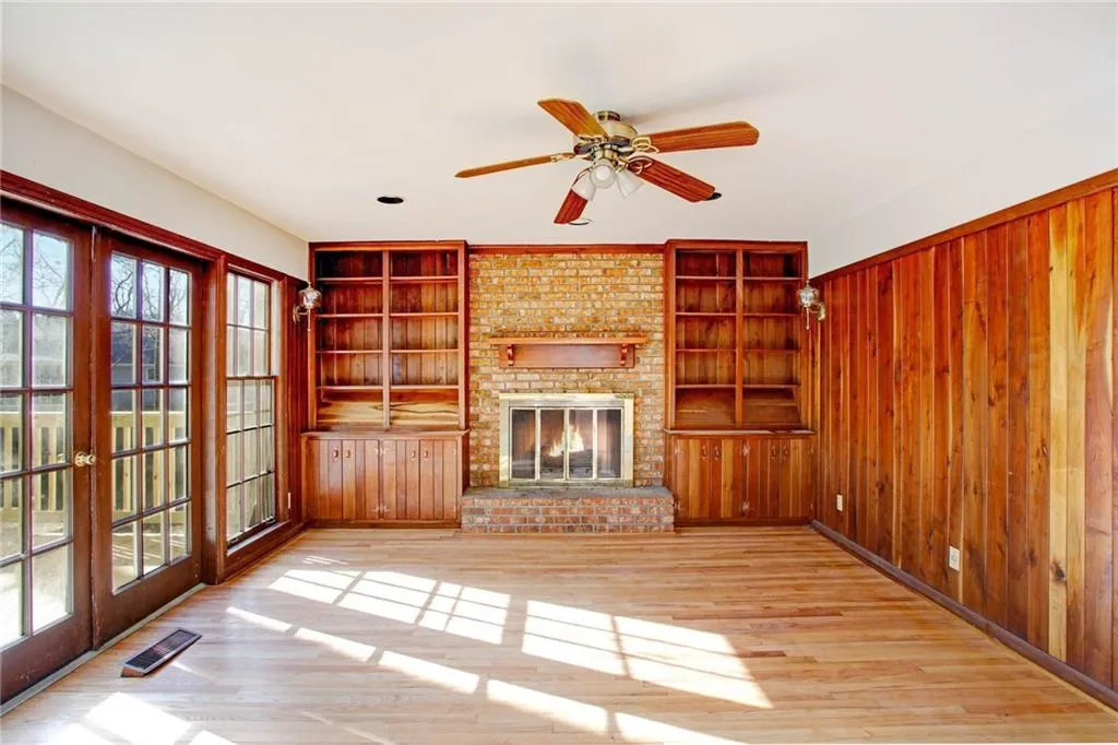 7095 Faunsworth Drive, Atlanta, Georgia 30328, 5 Bedrooms Bedrooms, ,3 BathroomsBathrooms,Residential,Sold,7095 Faunsworth Drive,6116981