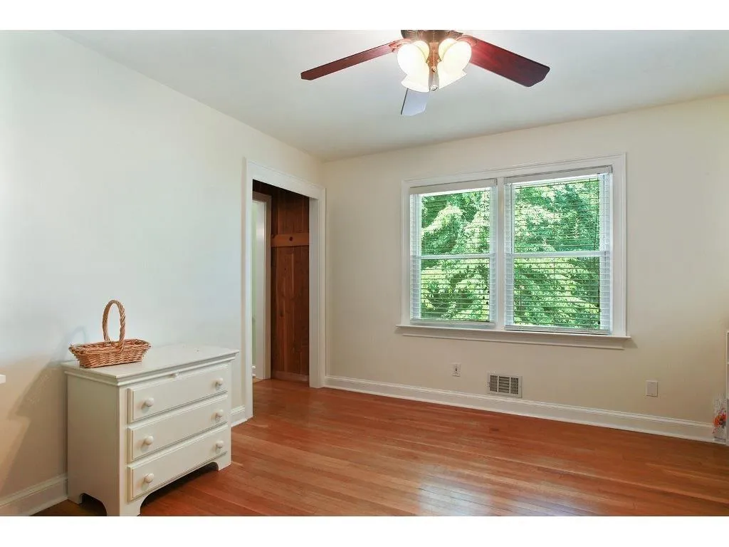 6046 Kayron Drive, Atlanta, Georgia 30328, 4 Bedrooms Bedrooms, ,3 BathroomsBathrooms,Residential,Sold,6046 Kayron Drive,5751971