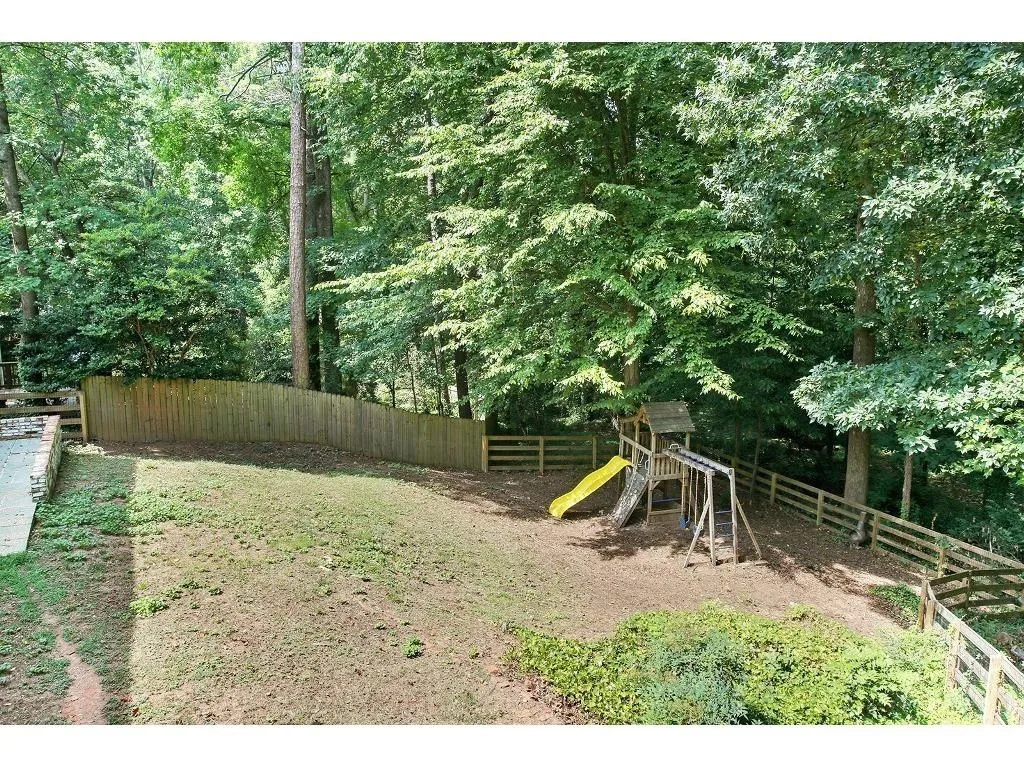 6046 Kayron Drive, Atlanta, Georgia 30328, 4 Bedrooms Bedrooms, ,3 BathroomsBathrooms,Residential,Sold,6046 Kayron Drive,5751971