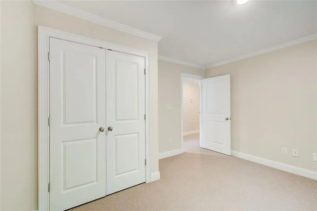 945 Longley Avenue Nw, Atlanta, Georgia 30318, 4 Bedrooms Bedrooms, ,2 BathroomsBathrooms,Residential,For Sale,945 Longley Avenue Nw,7597507