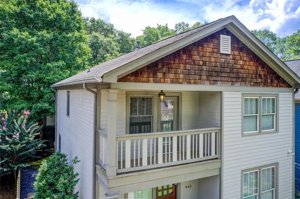 945 Longley Avenue Nw, Atlanta, Georgia 30318, 4 Bedrooms Bedrooms, ,2 BathroomsBathrooms,Residential,For Sale,945 Longley Avenue Nw,7597507