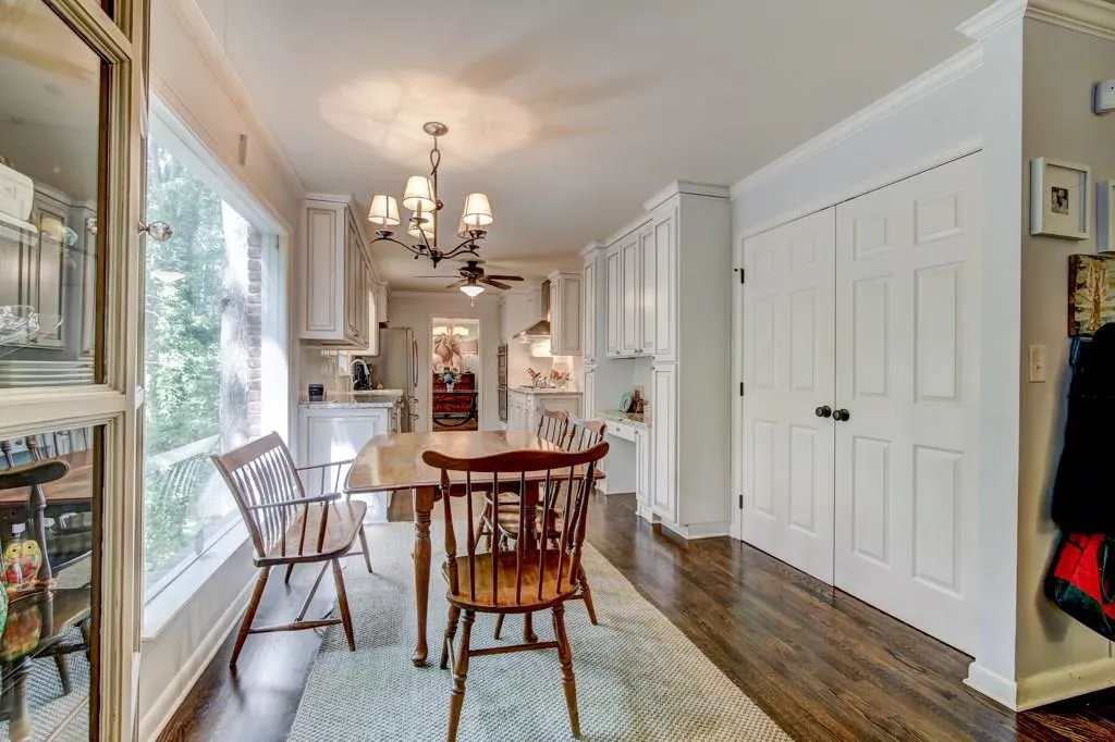 420 Heritage Way, Atlanta, Georgia 30328, 5 Bedrooms Bedrooms, ,3 BathroomsBathrooms,Residential,Sold,420 Heritage Way,6078785