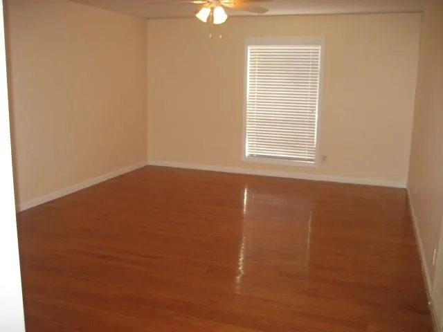 5657 Kingsport Drive, Atlanta, Georgia 30342, 2 Bedrooms Bedrooms, ,1 BathroomBathrooms,Residential,Sold,5657 Kingsport Drive,6111871