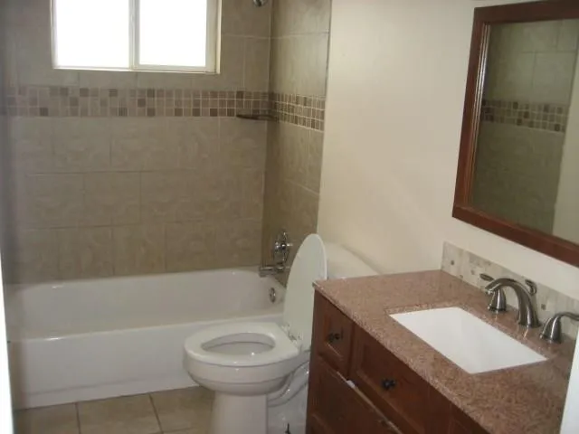 5657 Kingsport Drive, Atlanta, Georgia 30342, 2 Bedrooms Bedrooms, ,1 BathroomBathrooms,Residential,Sold,5657 Kingsport Drive,6111871