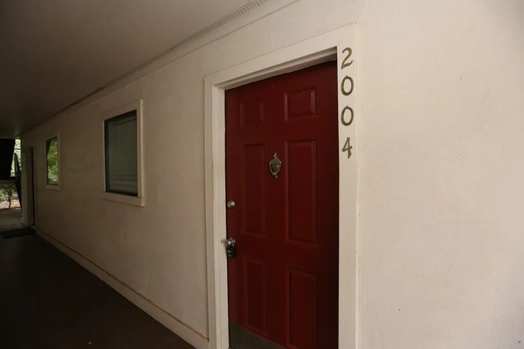 2004 Huntingdon Chase, Atlanta, Georgia 30350, 1 Bedroom Bedrooms, ,1 BathroomBathrooms,Residential,Sold,2004 Huntingdon Chase,5918900