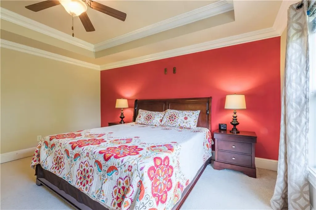 8055 Glisten Avenue, Sandy Springs, Georgia 30328, 3 Bedrooms Bedrooms, ,3 BathroomsBathrooms,Residential,Sold,8055 Glisten Avenue,6706915