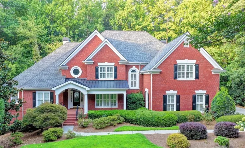 7040 Laurel Oak Drive, Suwanee, Georgia 30024
