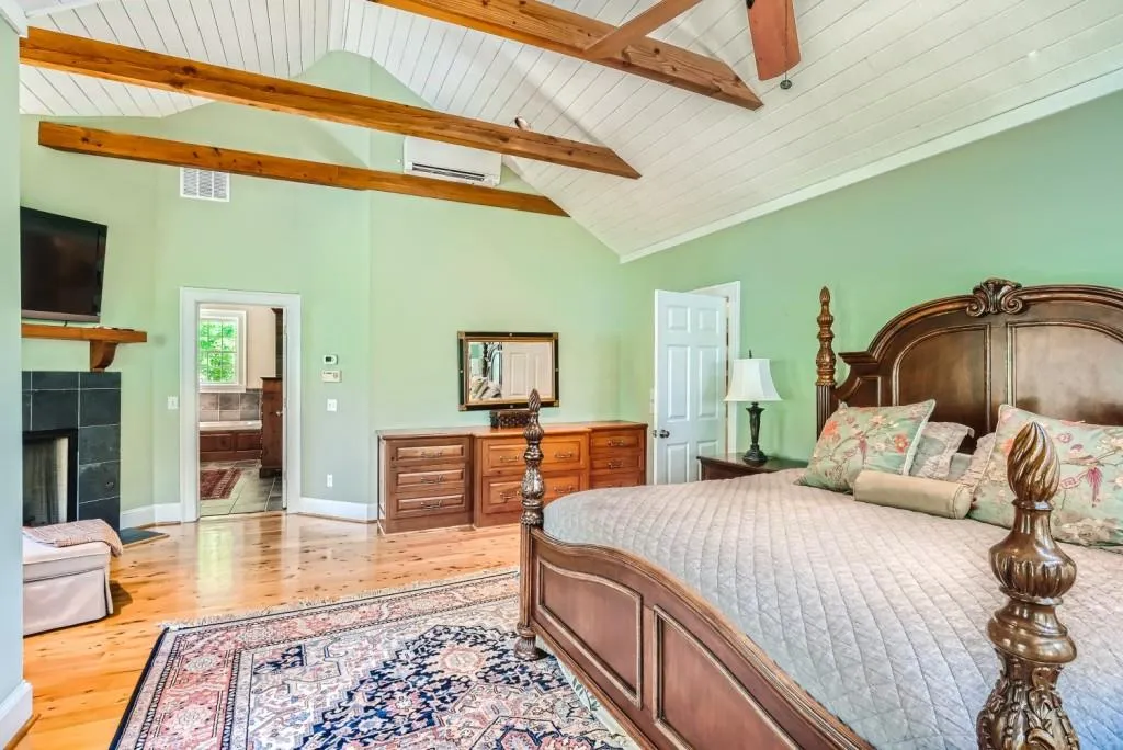 2035 River North Parkway, Atlanta, Georgia 30328, 5 Bedrooms Bedrooms, ,5 BathroomsBathrooms,Residential,Sold,2035 River North Parkway,7115367