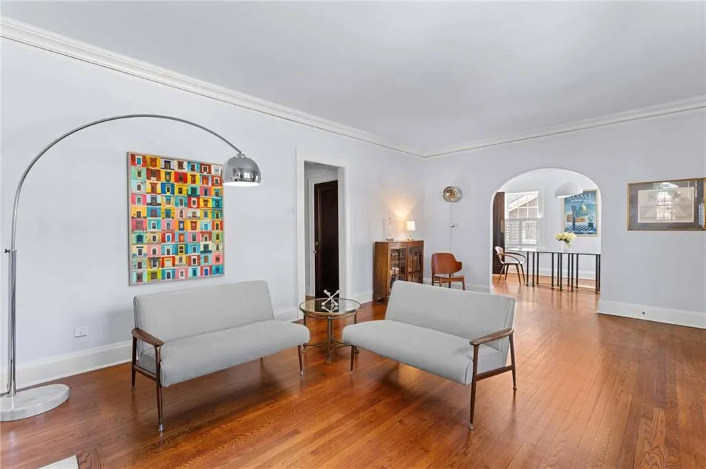 183 E Wesley Road Ne, Atlanta, Georgia 30305, 3 Bedrooms Bedrooms, 0 ,3 BathroomsBathrooms,Residential,For Sale,183 E Wesley Road Ne,7730943