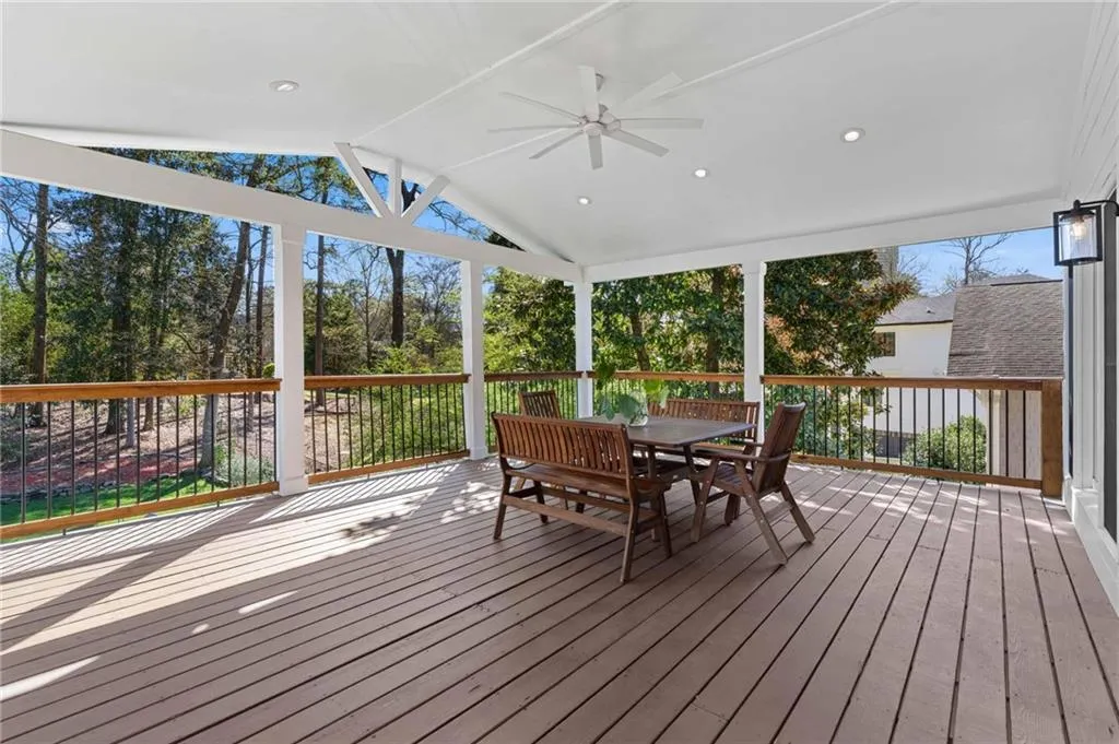 183 E Wesley Road Ne, Atlanta, Georgia 30305, 3 Bedrooms Bedrooms, 0 ,3 BathroomsBathrooms,Residential,For Sale,183 E Wesley Road Ne,7730943
