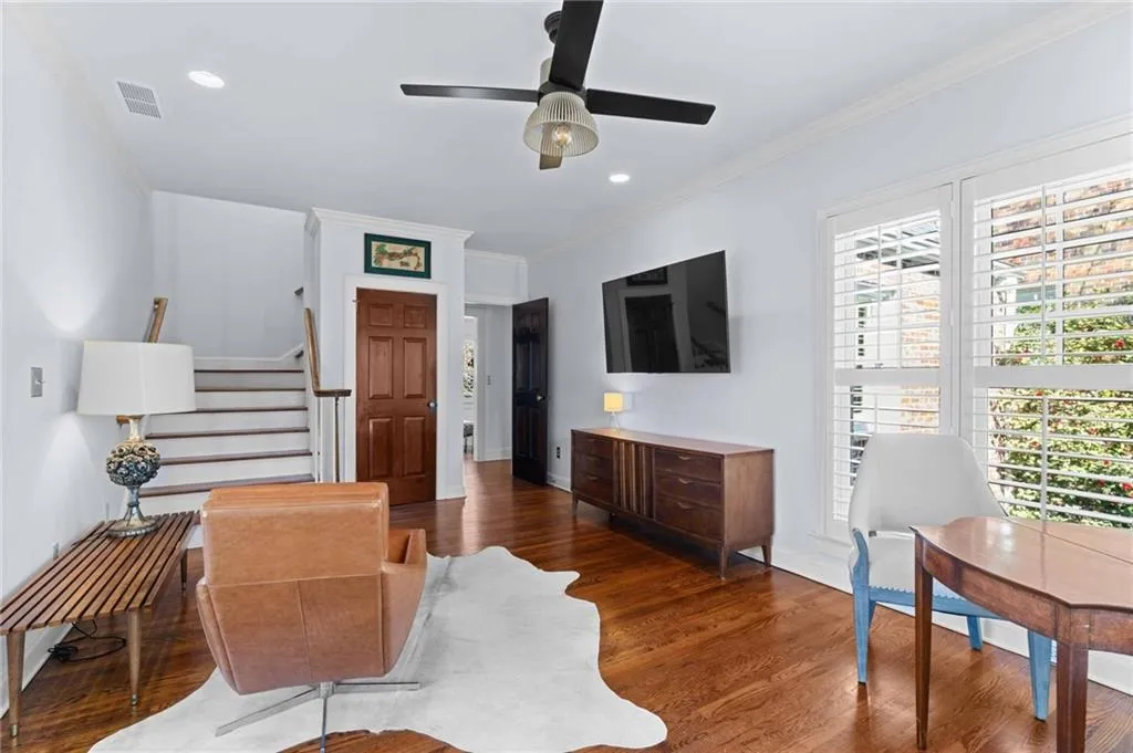 183 E Wesley Road Ne, Atlanta, Georgia 30305, 3 Bedrooms Bedrooms, 0 ,3 BathroomsBathrooms,Residential,For Sale,183 E Wesley Road Ne,7730943