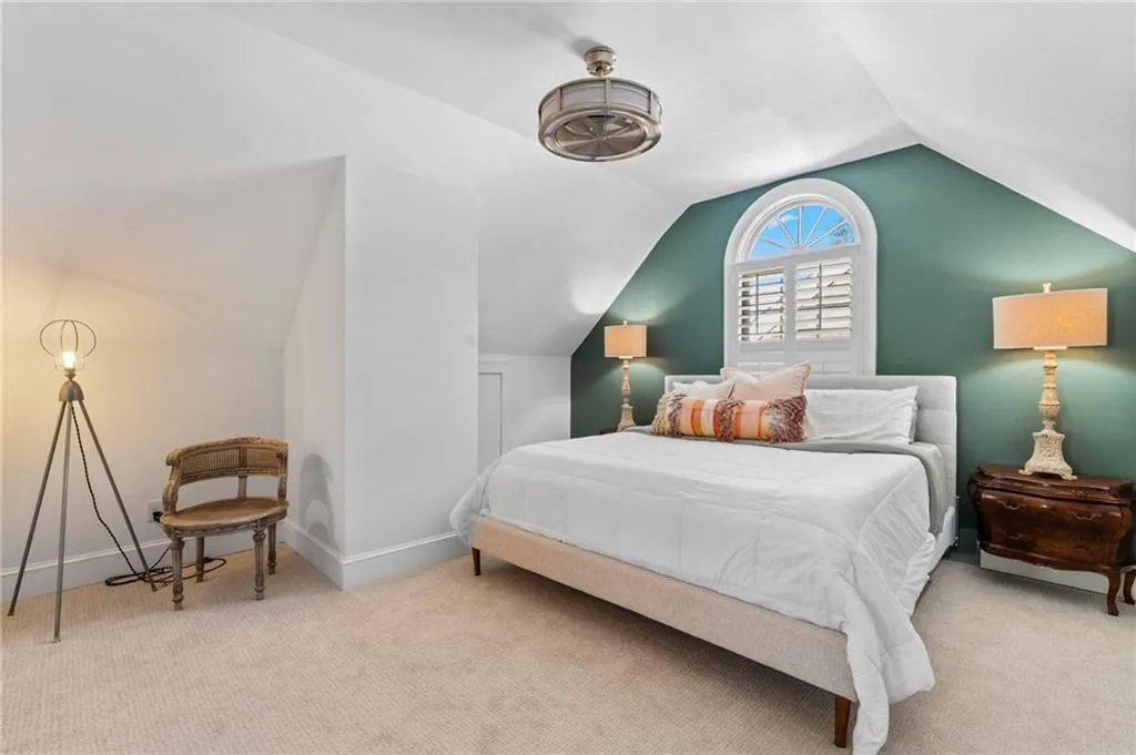 183 E Wesley Road Ne, Atlanta, Georgia 30305, 3 Bedrooms Bedrooms, 0 ,3 BathroomsBathrooms,Residential,For Sale,183 E Wesley Road Ne,7730943