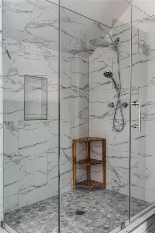 183 E Wesley Road Ne, Atlanta, Georgia 30305, 3 Bedrooms Bedrooms, 0 ,3 BathroomsBathrooms,Residential,For Sale,183 E Wesley Road Ne,7730943