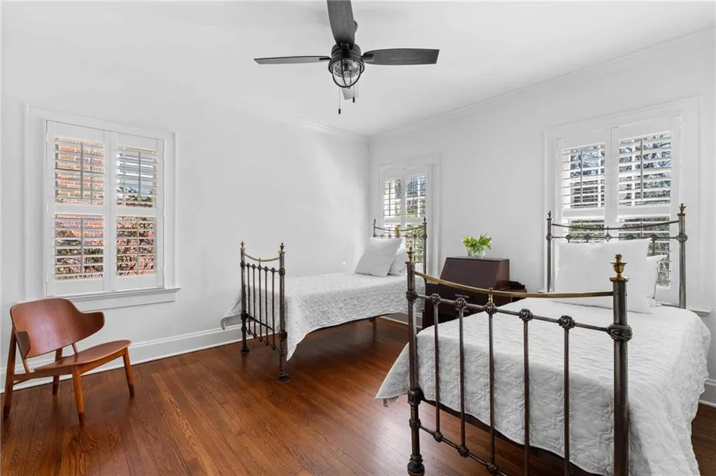 183 E Wesley Road Ne, Atlanta, Georgia 30305, 3 Bedrooms Bedrooms, 0 ,3 BathroomsBathrooms,Residential,For Sale,183 E Wesley Road Ne,7730943