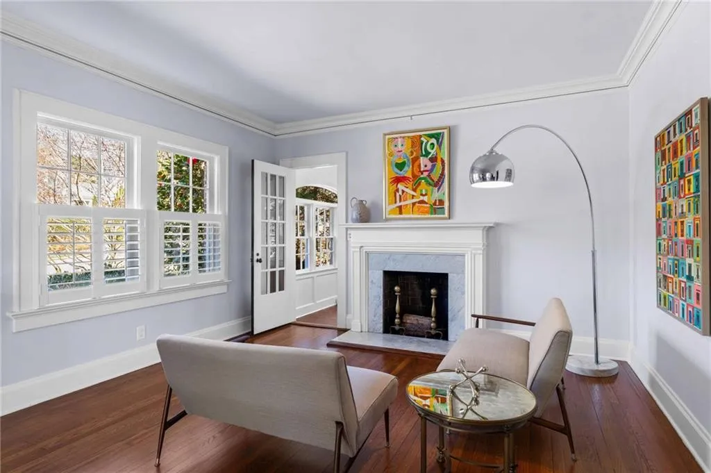 183 E Wesley Road Ne, Atlanta, Georgia 30305, 3 Bedrooms Bedrooms, 0 ,3 BathroomsBathrooms,Residential,For Sale,183 E Wesley Road Ne,7730943