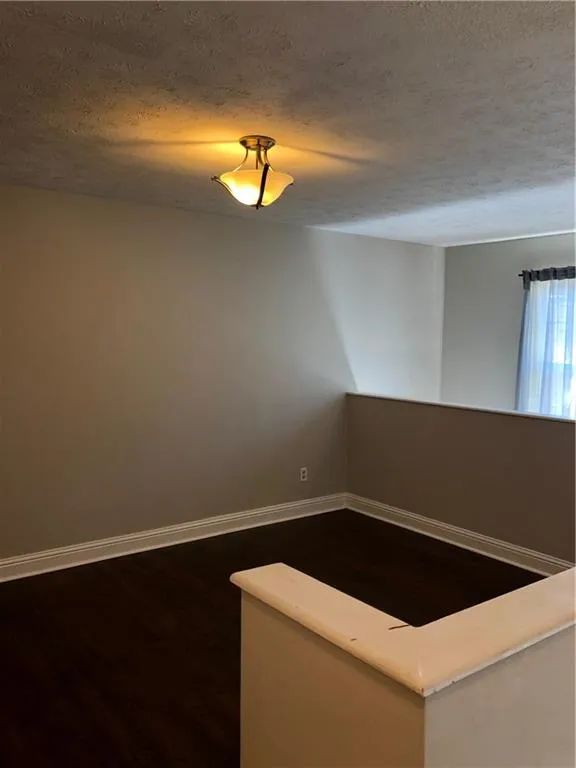 6980 Roswell Road Unit I6, Sandy Springs, Georgia 30328, 1 Bedroom Bedrooms, ,1 BathroomBathrooms,Residential,Sold,6980 Roswell Road Unit I6,6622634