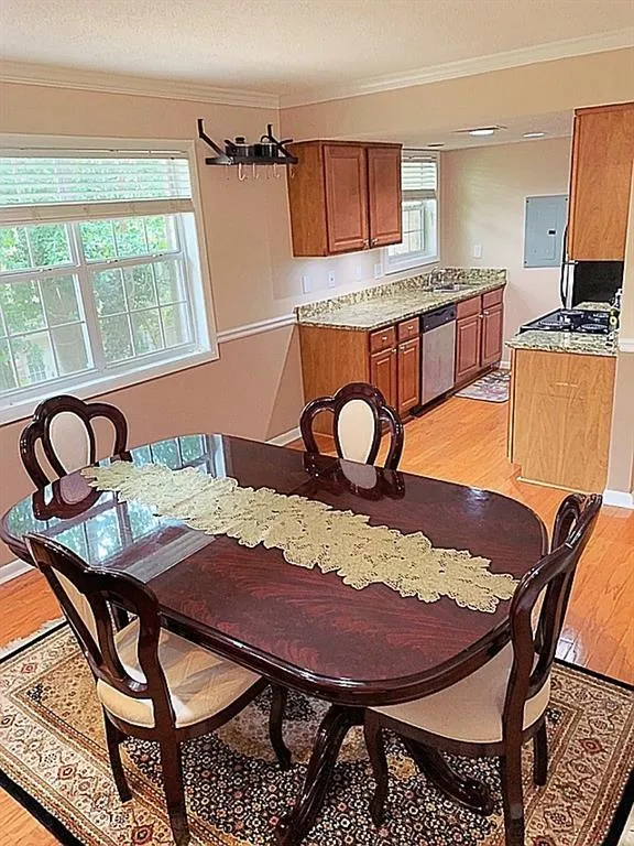 6900 Roswell Road Unit K4, Atlanta, Georgia 30328, 3 Bedrooms Bedrooms, ,2 BathroomsBathrooms,Residential,Sold,6900 Roswell Road Unit K4,6687594