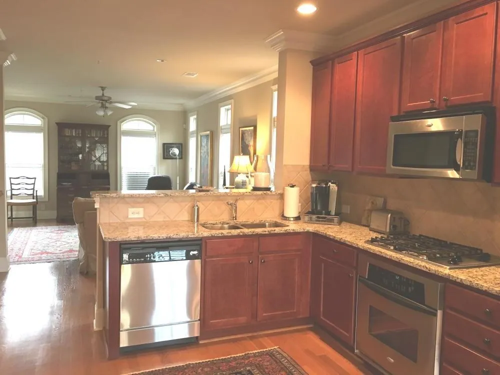 6422 Paulson Place, Atlanta, Georgia 30328, 2 Bedrooms Bedrooms, ,2 BathroomsBathrooms,Residential,Sold,6422 Paulson Place,6068243