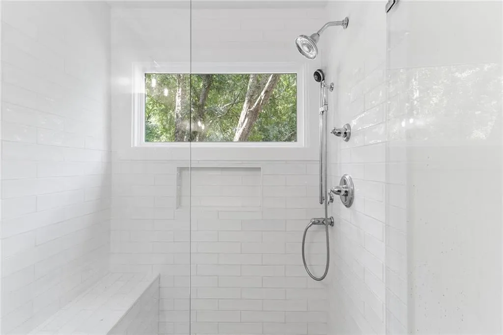 730 Starlight Lane, Atlanta, Georgia 30342, 5 Bedrooms Bedrooms, ,4 BathroomsBathrooms,Residential,Sold,730 Starlight Lane,7119868 730 Starlight Lane, Atlanta, Georgia 30342, 5 Bedrooms Bedrooms, ,4 BathroomsBathrooms,Residential,Sold,730 Starlight Lane,7119868