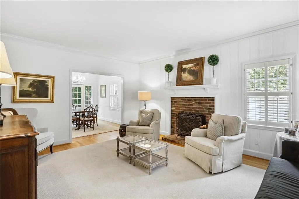 730 Starlight Lane, Atlanta, Georgia 30342, 5 Bedrooms Bedrooms, ,4 BathroomsBathrooms,Residential,Sold,730 Starlight Lane,7119868 730 Starlight Lane, Atlanta, Georgia 30342, 5 Bedrooms Bedrooms, ,4 BathroomsBathrooms,Residential,Sold,730 Starlight Lane,7119868