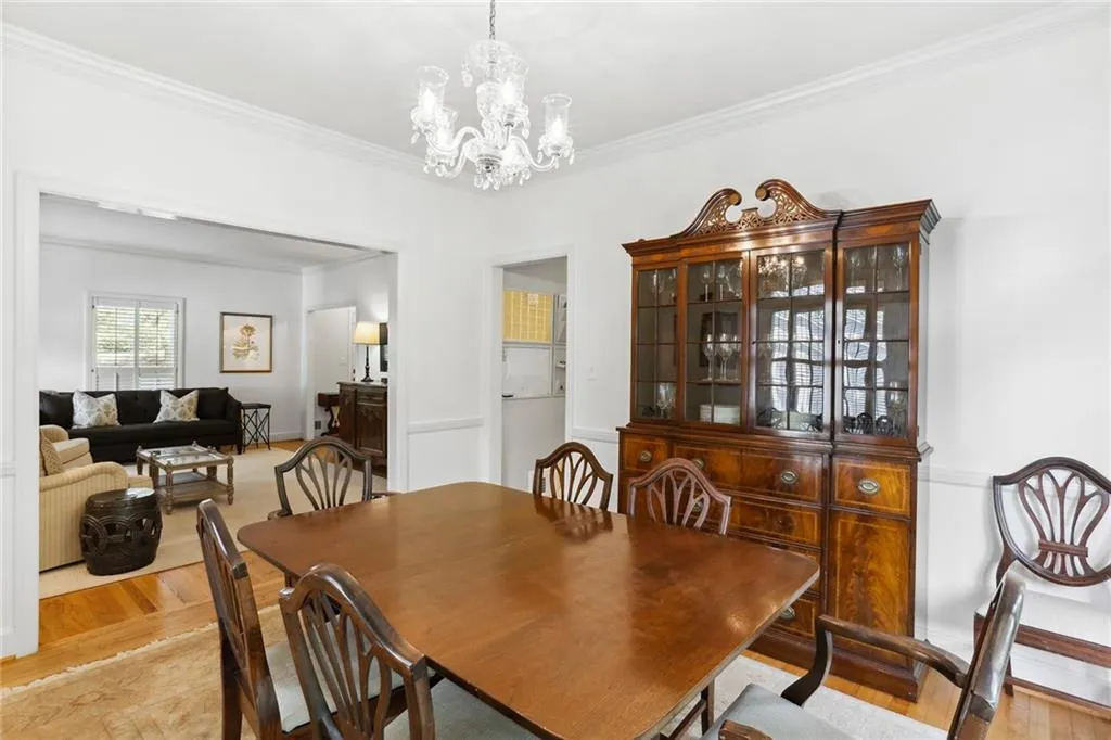 730 Starlight Lane, Atlanta, Georgia 30342, 5 Bedrooms Bedrooms, ,4 BathroomsBathrooms,Residential,Sold,730 Starlight Lane,7119868 730 Starlight Lane, Atlanta, Georgia 30342, 5 Bedrooms Bedrooms, ,4 BathroomsBathrooms,Residential,Sold,730 Starlight Lane,7119868