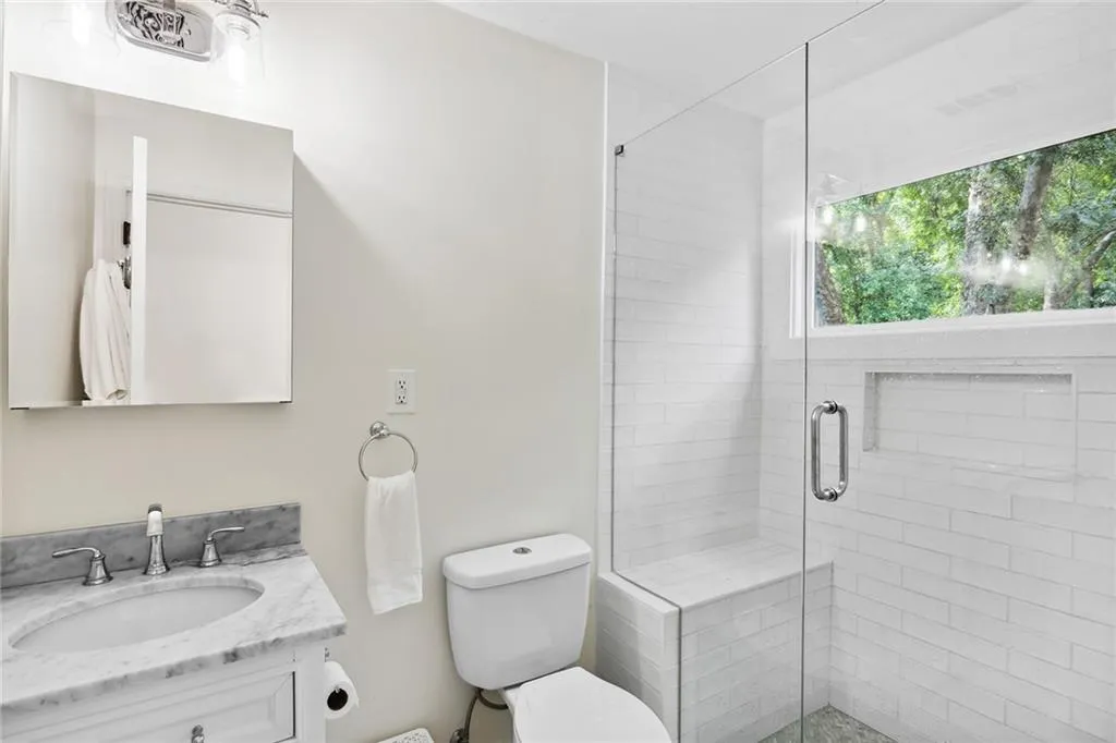 730 Starlight Lane, Atlanta, Georgia 30342, 5 Bedrooms Bedrooms, ,4 BathroomsBathrooms,Residential,Sold,730 Starlight Lane,7119868 730 Starlight Lane, Atlanta, Georgia 30342, 5 Bedrooms Bedrooms, ,4 BathroomsBathrooms,Residential,Sold,730 Starlight Lane,7119868