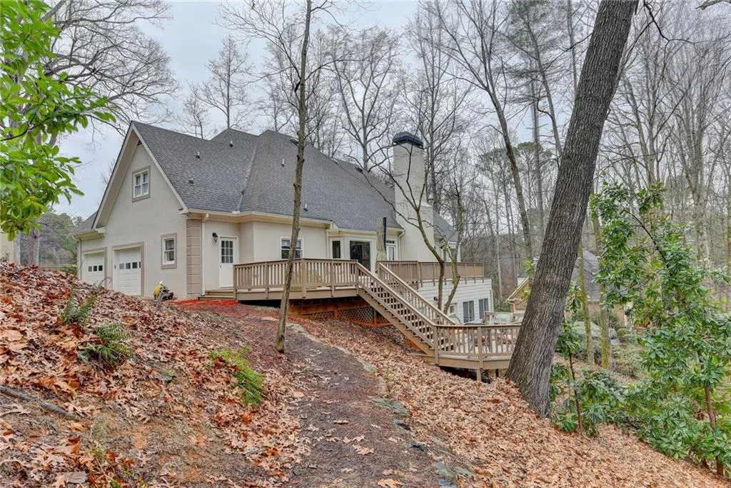 3395 Spalding Drive, Atlanta, Georgia 30350, 5 Bedrooms Bedrooms, ,4 BathroomsBathrooms,Residential,Sold,3395 Spalding Drive,6661853