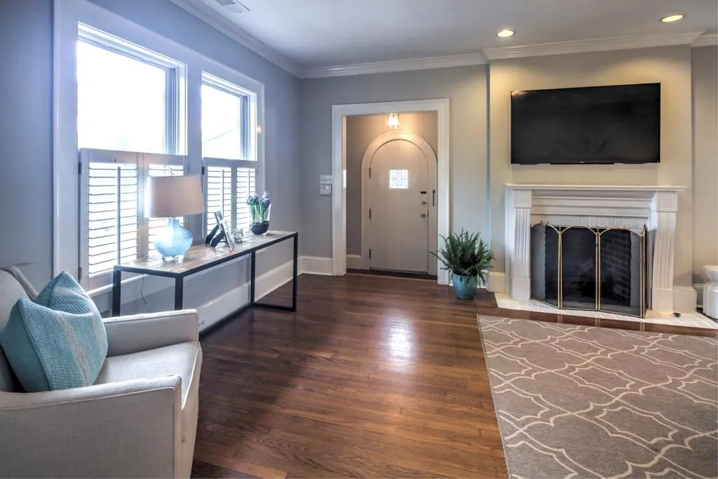 222 E Wesley Road Ne, Atlanta, Georgia 30305, 3 Bedrooms Bedrooms, ,2 BathroomsBathrooms,Residential,Sold,222 E Wesley Road Ne,5832515