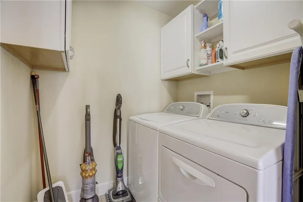 200 River Vista Drive Unit 535, Atlanta, Georgia 30339, 2 Bedrooms Bedrooms, ,2 BathroomsBathrooms,Residential,Sold,200 River Vista Drive Unit 535,6058299