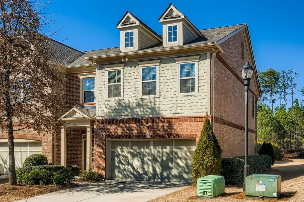 5536 Parkerton Lane, Sandy Springs, Georgia 30342, 3 Bedrooms Bedrooms, ,3 BathroomsBathrooms,Residential,Sold,5536 Parkerton Lane,6996851