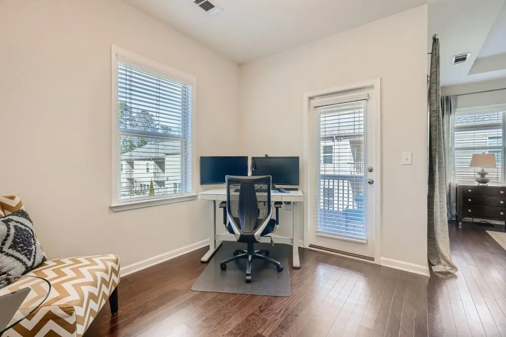 5536 Parkerton Lane, Sandy Springs, Georgia 30342, 3 Bedrooms Bedrooms, ,3 BathroomsBathrooms,Residential,Sold,5536 Parkerton Lane,6996851