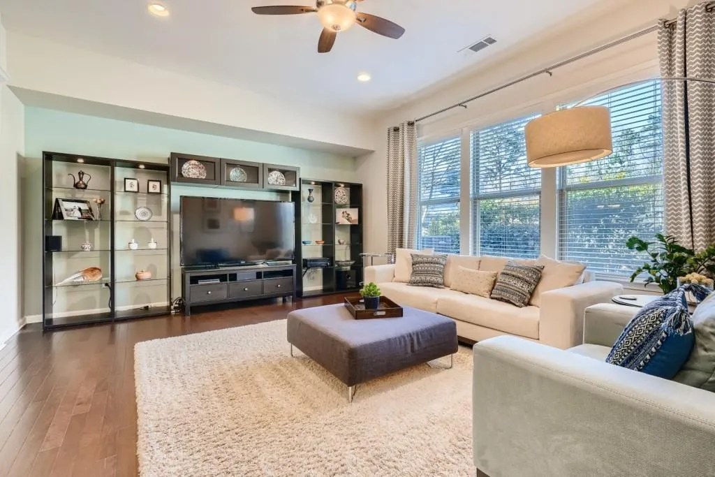 5536 Parkerton Lane, Sandy Springs, Georgia 30342, 3 Bedrooms Bedrooms, ,3 BathroomsBathrooms,Residential,Sold,5536 Parkerton Lane,6996851