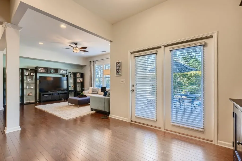 5536 Parkerton Lane, Sandy Springs, Georgia 30342, 3 Bedrooms Bedrooms, ,3 BathroomsBathrooms,Residential,Sold,5536 Parkerton Lane,6996851