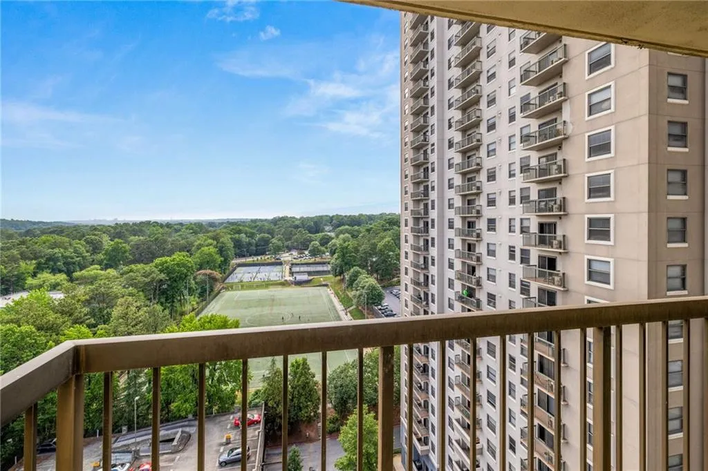 795 Hammond Drive Unit 1608, Atlanta, Georgia 30328, 1 Bedroom Bedrooms, ,1 BathroomBathrooms,Residential,Sold,795 Hammond Drive Unit 1608,7402030