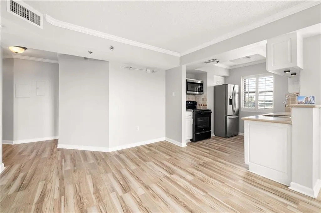 795 Hammond Drive Unit 1608, Atlanta, Georgia 30328, 1 Bedroom Bedrooms, ,1 BathroomBathrooms,Residential,Sold,795 Hammond Drive Unit 1608,7402030