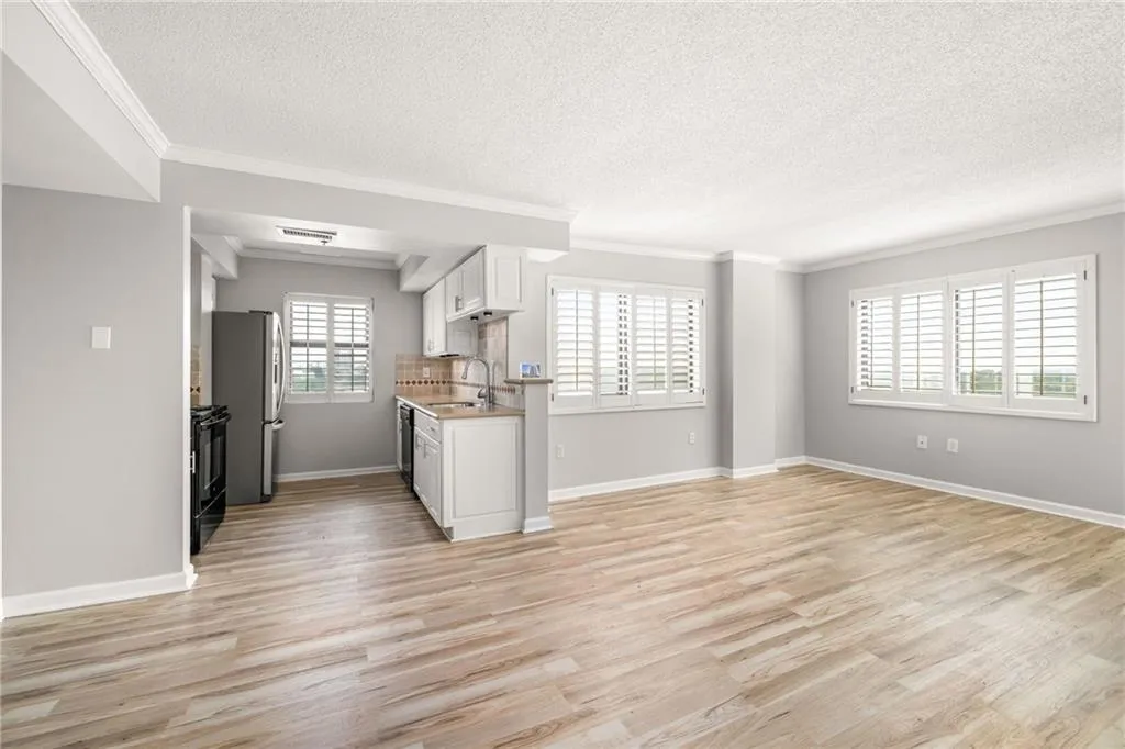 795 Hammond Drive Unit 1608, Atlanta, Georgia 30328, 1 Bedroom Bedrooms, ,1 BathroomBathrooms,Residential,Sold,795 Hammond Drive Unit 1608,7402030