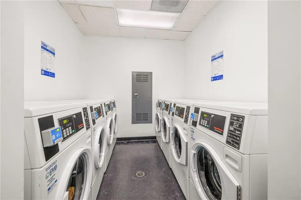 795 Hammond Drive Unit 1608, Atlanta, Georgia 30328, 1 Bedroom Bedrooms, ,1 BathroomBathrooms,Residential,Sold,795 Hammond Drive Unit 1608,7402030