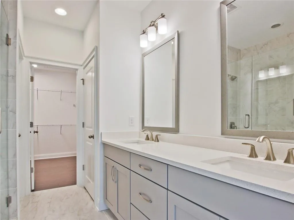 6646 Sterling Drive Unit 674, Sandy Springs, Georgia 30328, 3 Bedrooms Bedrooms, ,3 BathroomsBathrooms,Residential,Sold,6646 Sterling Drive Unit 674,6887842