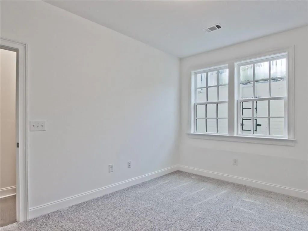 6646 Sterling Drive Unit 674, Sandy Springs, Georgia 30328, 3 Bedrooms Bedrooms, ,3 BathroomsBathrooms,Residential,Sold,6646 Sterling Drive Unit 674,6887842