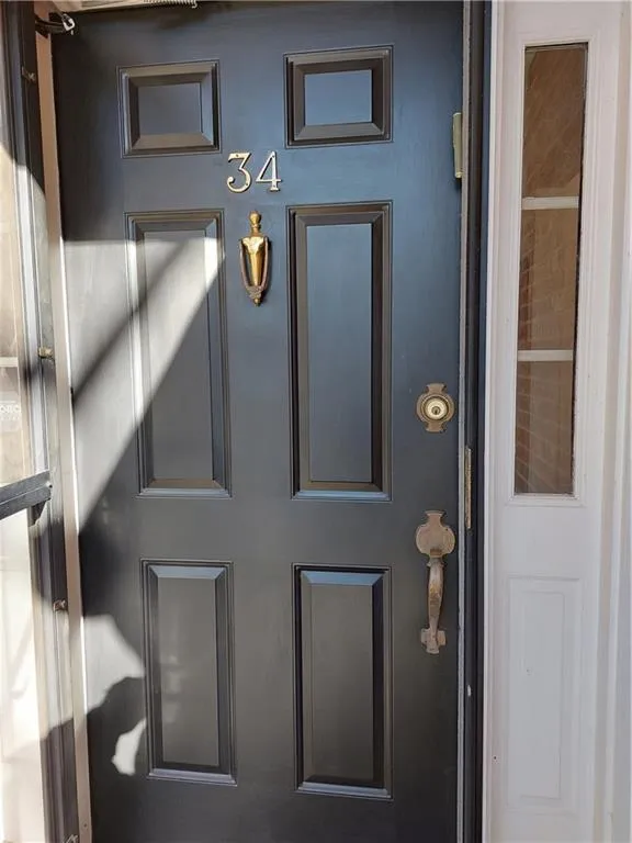 34 Vernon Glen Court, Atlanta, Georgia 30338, 2 Bedrooms Bedrooms, ,2 BathroomsBathrooms,Residential,Sold,34 Vernon Glen Court,7166563