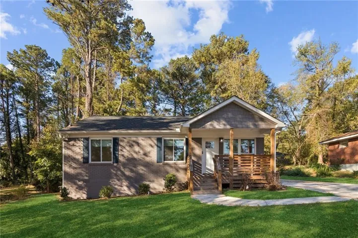 3682 Daisy Drive, Decatur, Georgia 30032